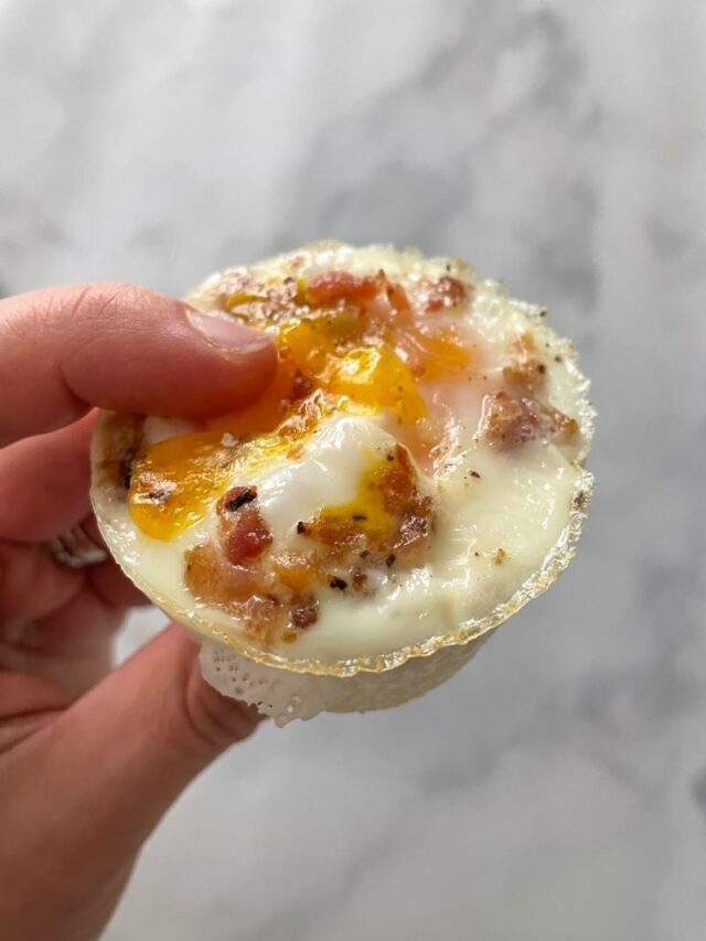 Bake Eggs in Muffin Tin